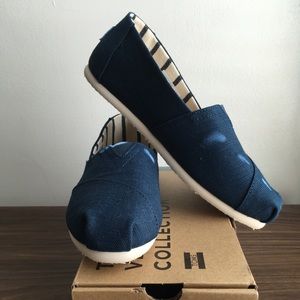 Toms Majolica Blue Heritage Canvas Women's Classic